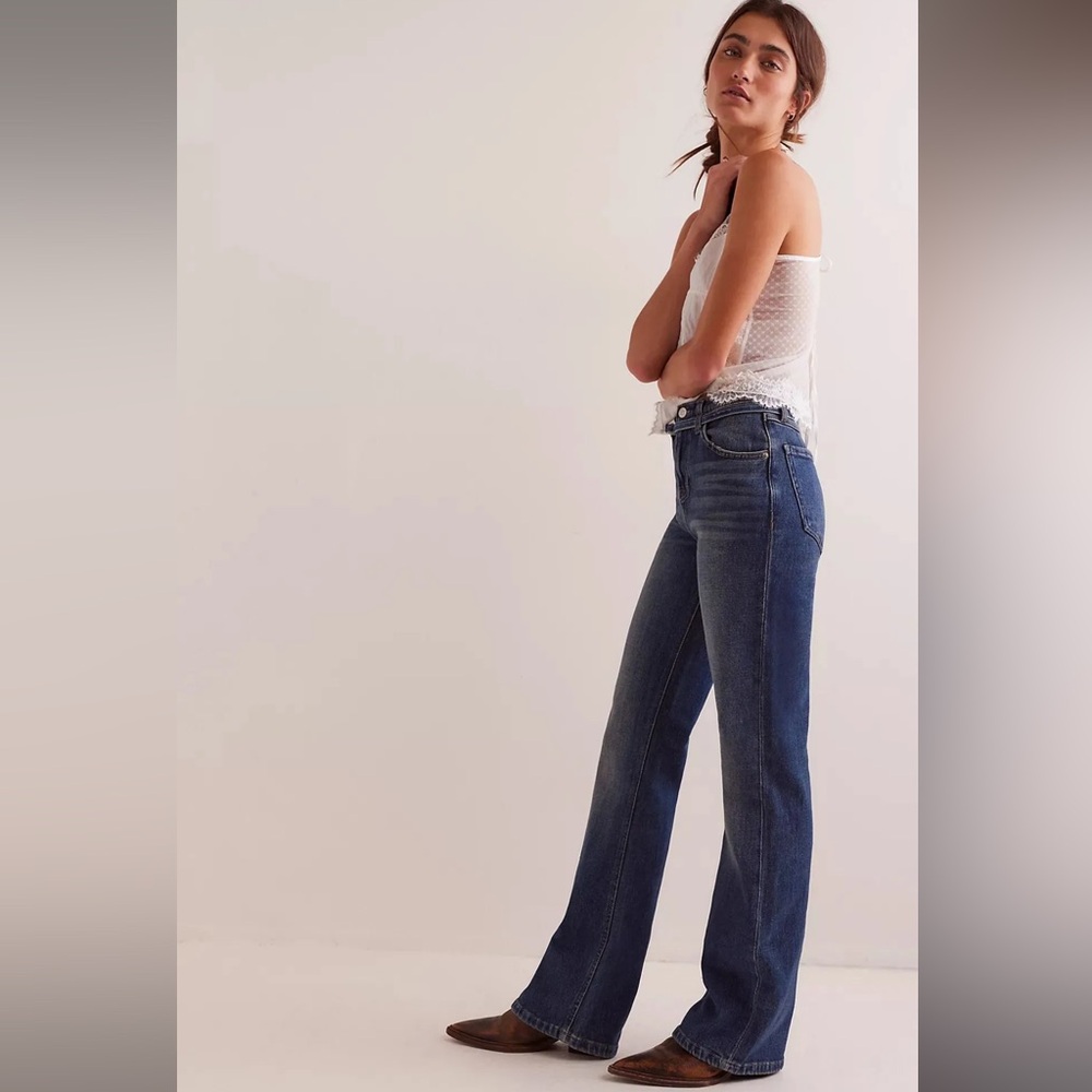 NWT We The Free Sabine Slim Straight Jeans 26